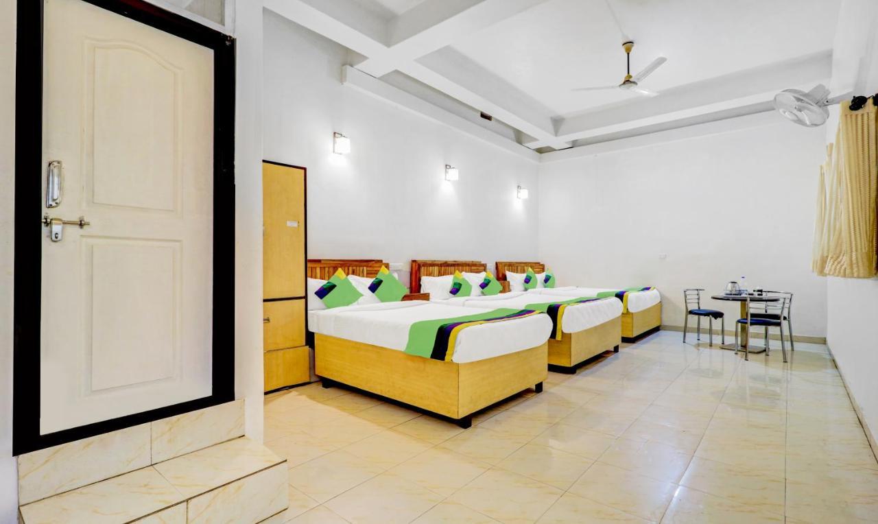 Hotel Treebo Benaka Residency à Chikmagalūr Extérieur photo