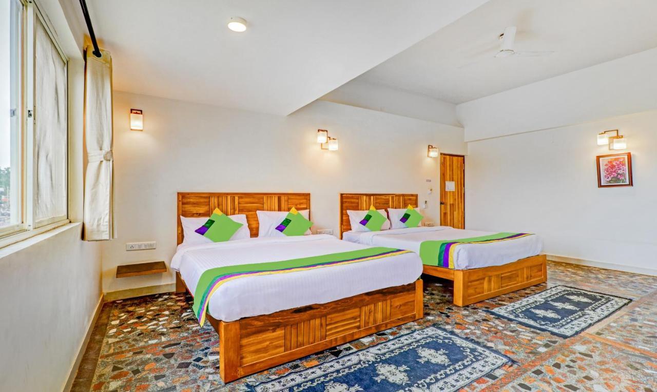 Hotel Treebo Benaka Residency à Chikmagalūr Extérieur photo